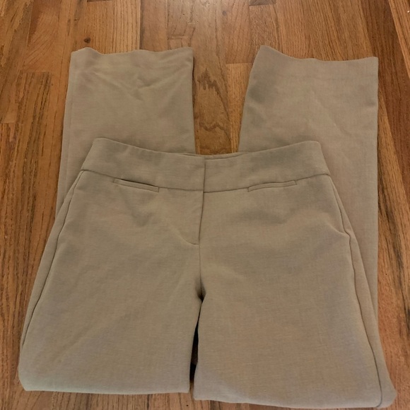 Talbots curvy fit khakis, size 10 - Picture 3 of 6